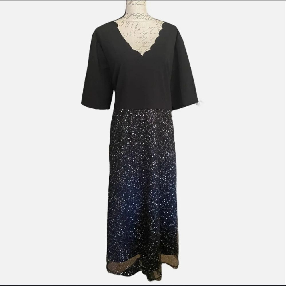 NWT BloomChic scalloped neck dress 18/2X - Picture 2 of 9